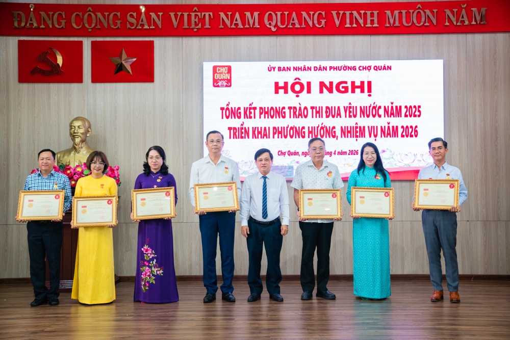 phuong cho quan to chuc hoi nghi tong ket phong trao thi dua yeu nuoc nam 2025