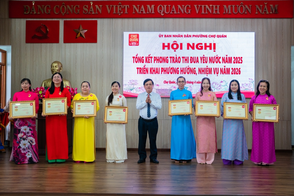 phuong cho quan to chuc hoi nghi tong ket phong trao thi dua yeu nuoc nam 2025
