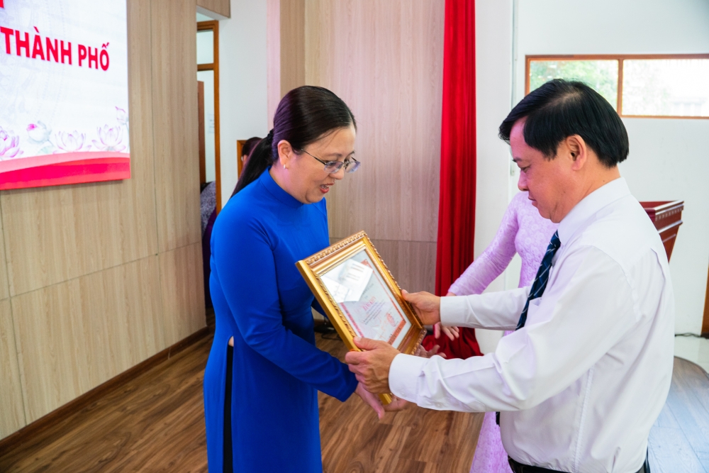 phuong cho quan to chuc hoi nghi tong ket phong trao thi dua yeu nuoc nam 2025