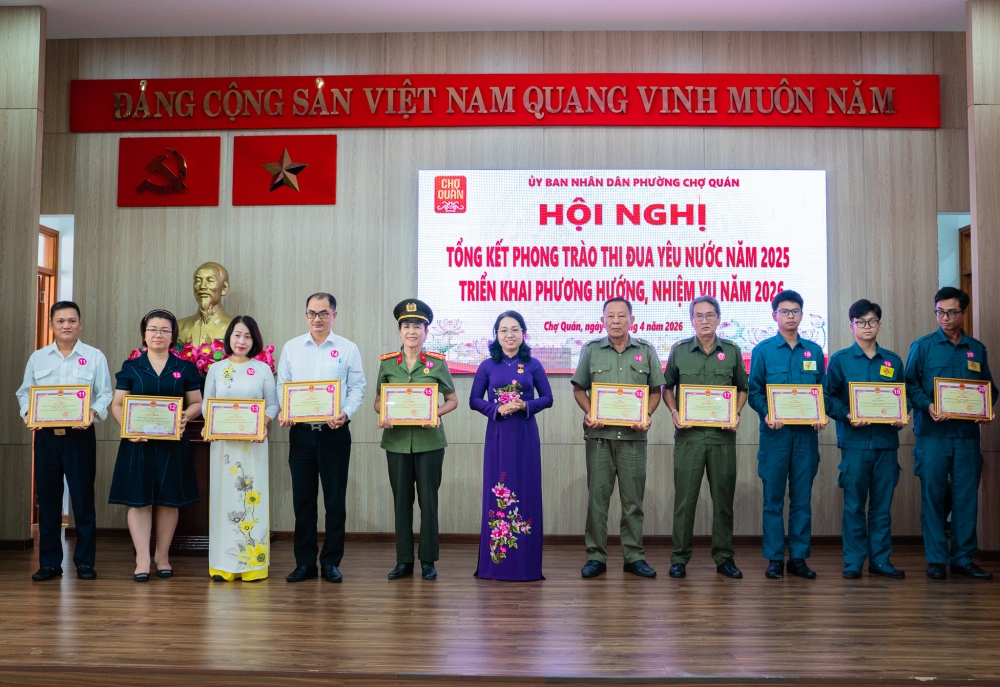 phuong cho quan to chuc hoi nghi tong ket phong trao thi dua yeu nuoc nam 2025