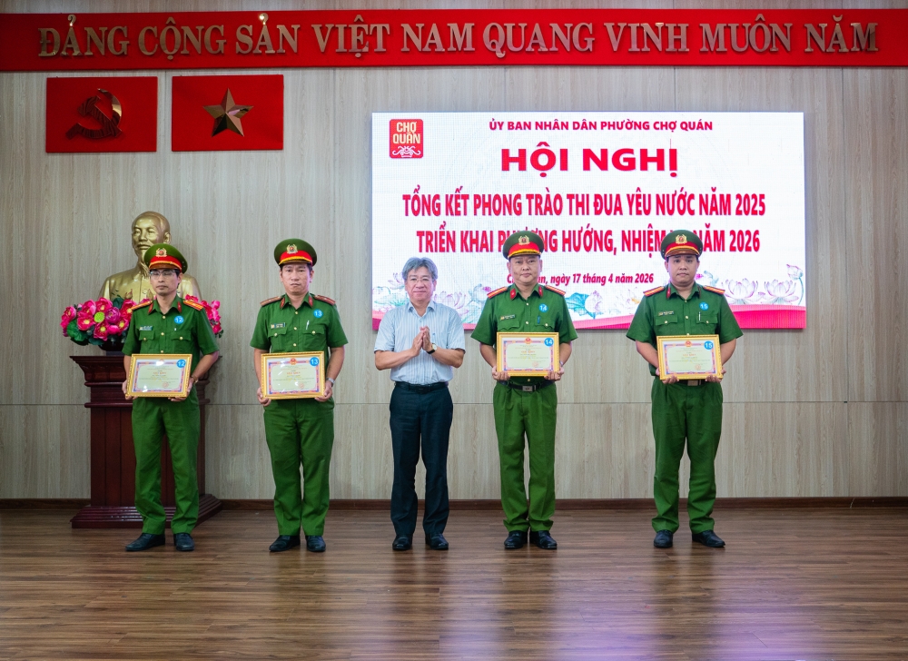 phuong cho quan to chuc hoi nghi tong ket phong trao thi dua yeu nuoc nam 2025